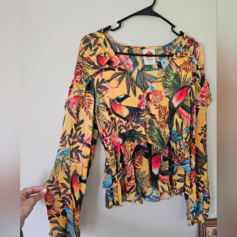 FARM Rio Multicolor Tropical Print Blouse - Picture 4 of 9